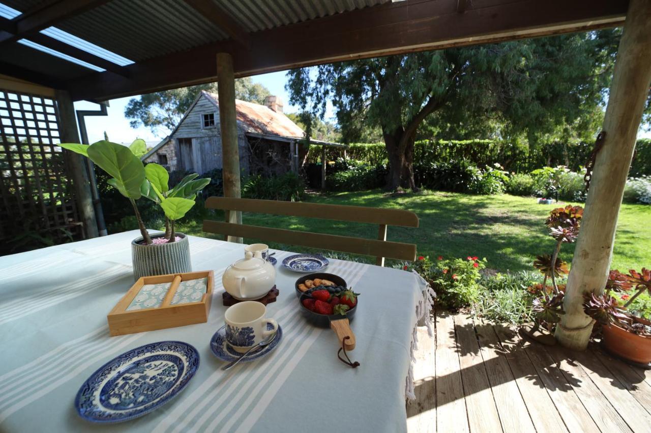 Cherry Plum Cottages 포트페어리 외부 사진